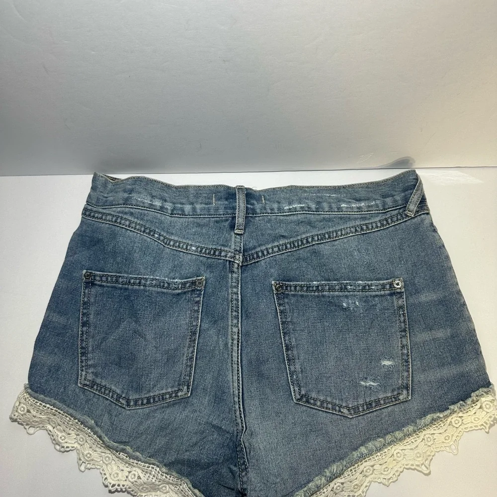 Women's Blue Denim Shorts with Lace Trim size w28